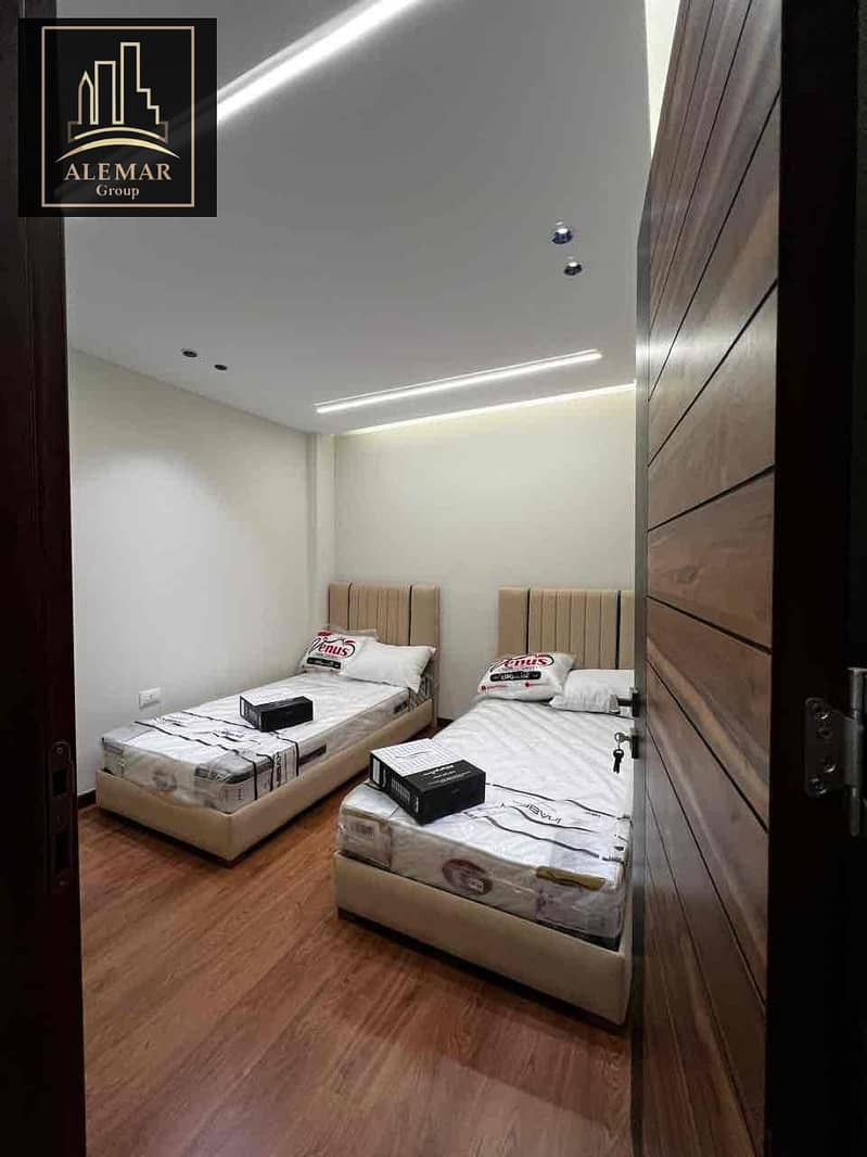 12 0a02ae02-df07-4ca1-bacf-35d76ab5267f. jpg