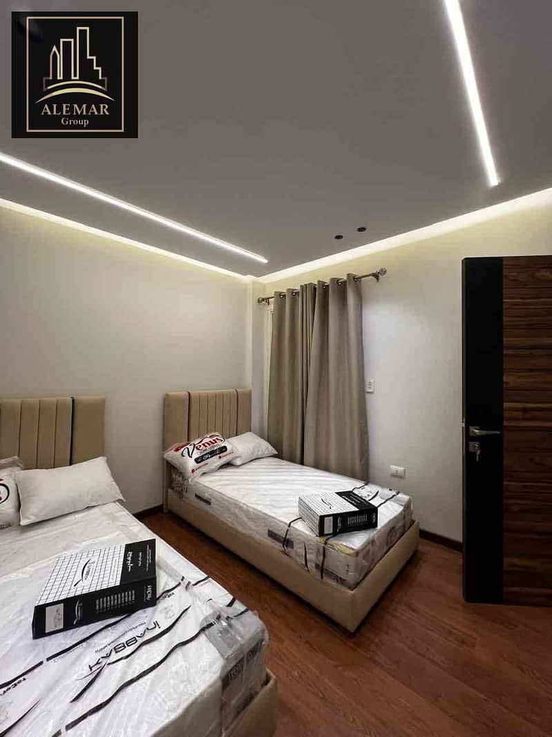 13 8f306b15-b145-4cc3-b090-b1bee640d777. jpg