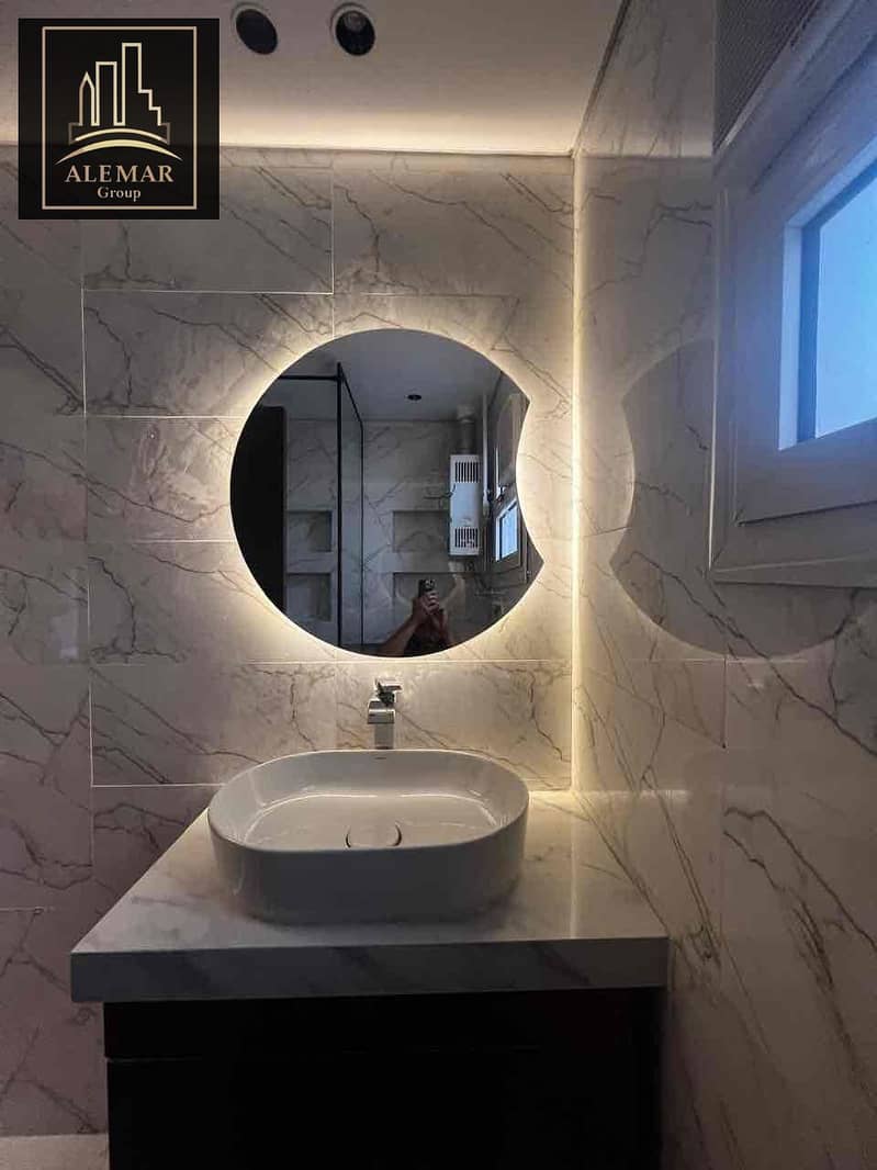 18 2c53bbd3-f9cf-4f5f-b9c2-1b3e37a69380. jpg