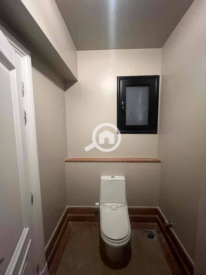 6 fcc799ee-9433-4aaa-b91e-a0559d519f48. jpg