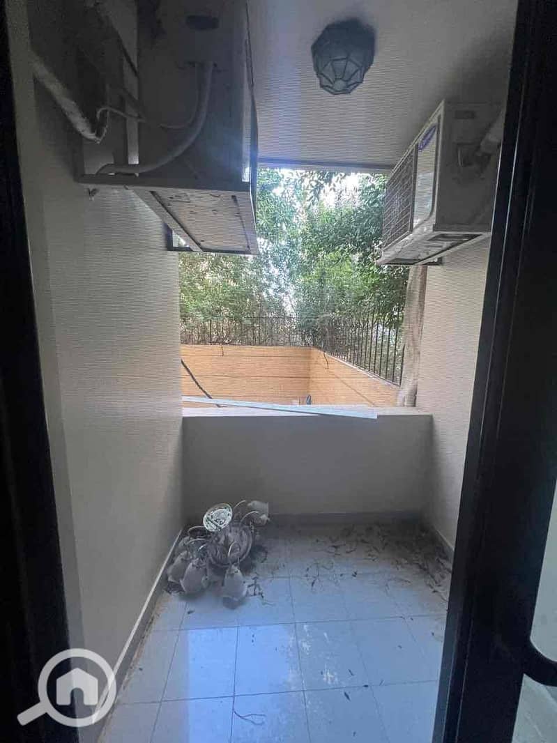 19 5d4957f9-4c7f-4dad-a535-d69da66fe878. jpg