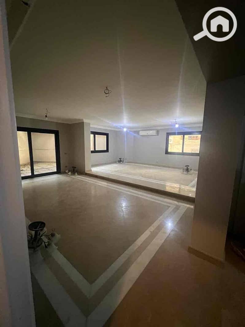 22 b2b88780-679f-43a7-b431-2b284690e894. jpg