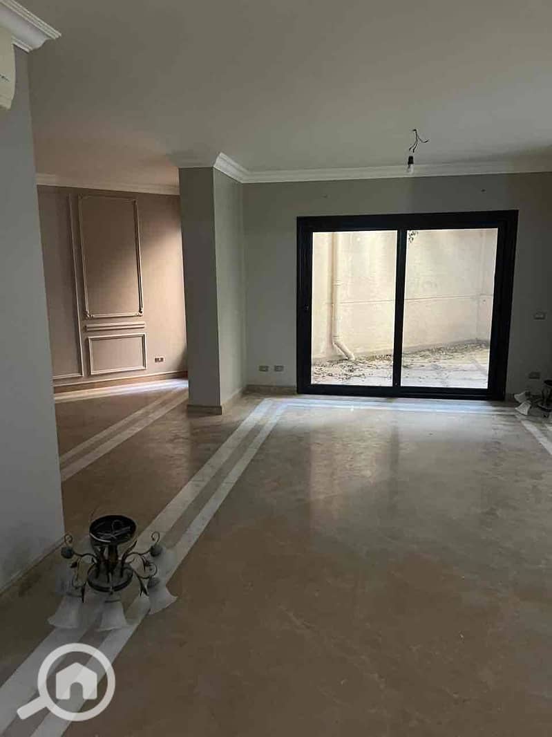 24 63ee684d-b260-46cc-b419-b86a5219fe8e. jpg