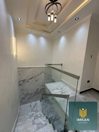 دوبلكس 4 غرف نوم للبيع في القاهرة الجديدة، القاهرة - IMG-20251103-WA0036. jpg