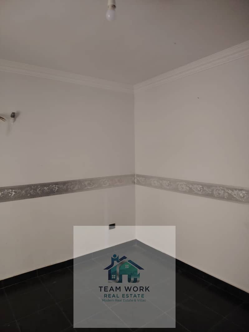 5 WhatsApp Image 2025-11-09 at 9.37. 22 PM (1). jpeg