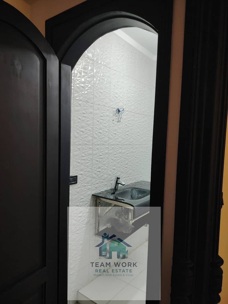 19 WhatsApp Image 2025-11-09 at 9.37. 26 PM. jpeg