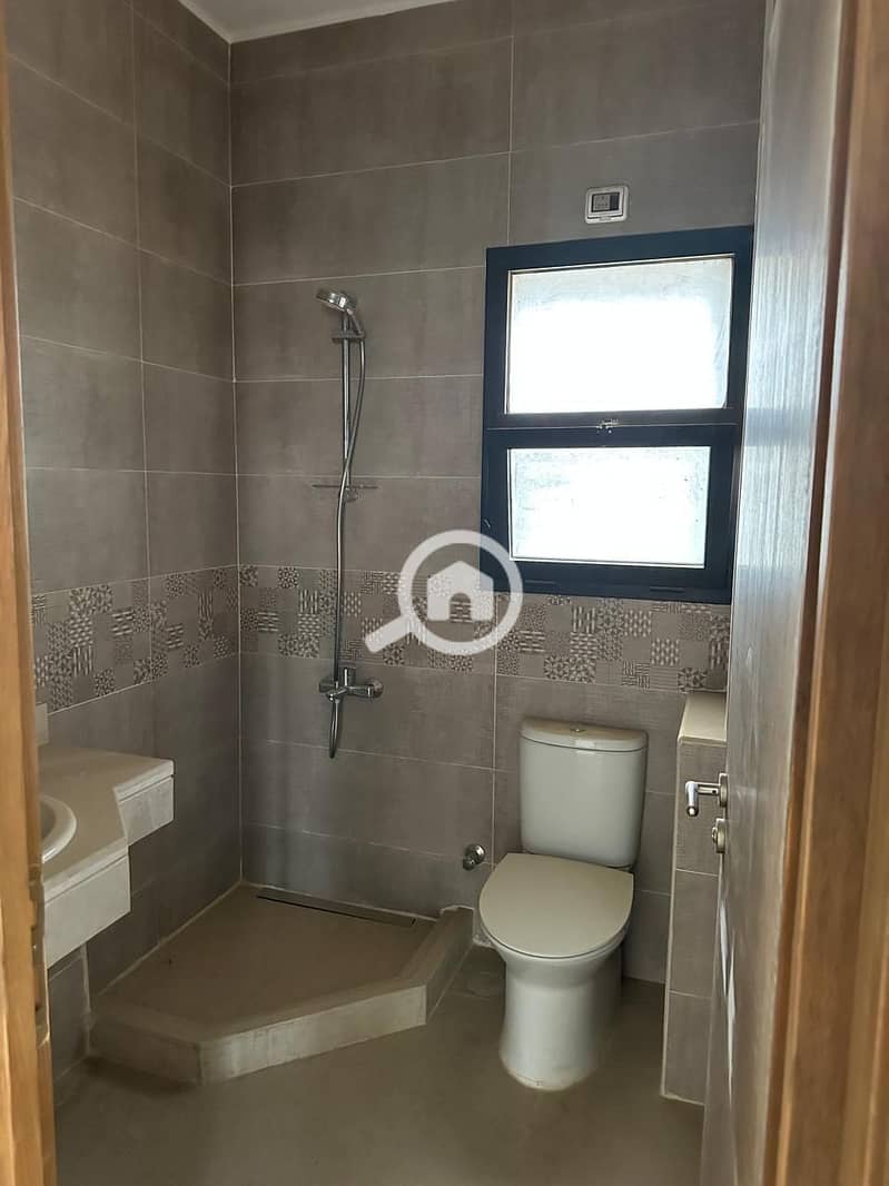 8 WhatsApp Image 2025-11-09 at 1.38. 33 PM. jpeg