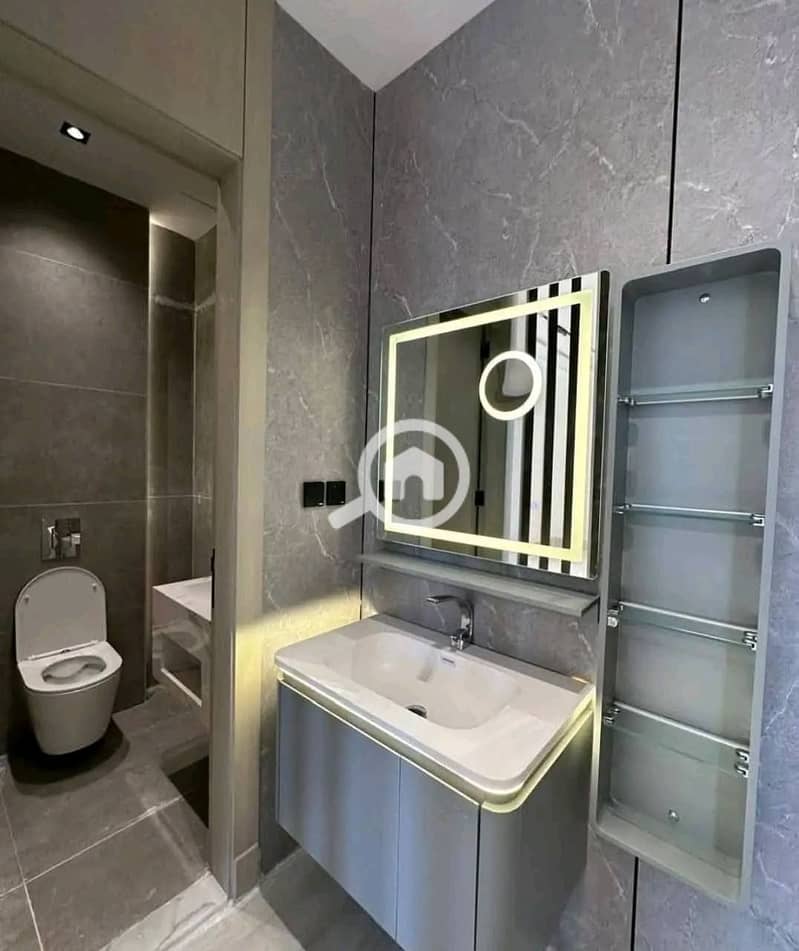 5 559657563_122227727834171150_6445432675936783033_n. jpg