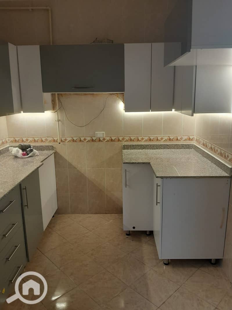 6 58f71f44-8c2d-4fee-9458-a70d523866fe. jpeg