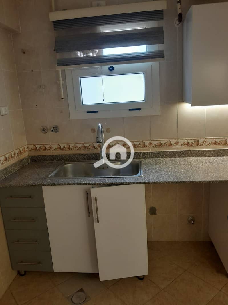 8 3428acb6-97ed-4b6a-817b-0be7fa2ed949. jpeg