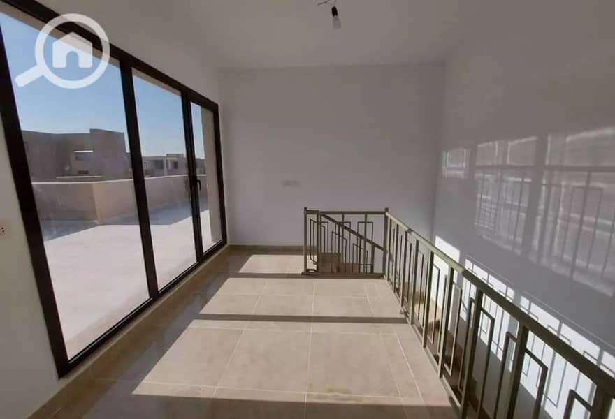 7 49dfd1c5-e782-47fd-9a38-db2ec197884d. jpg