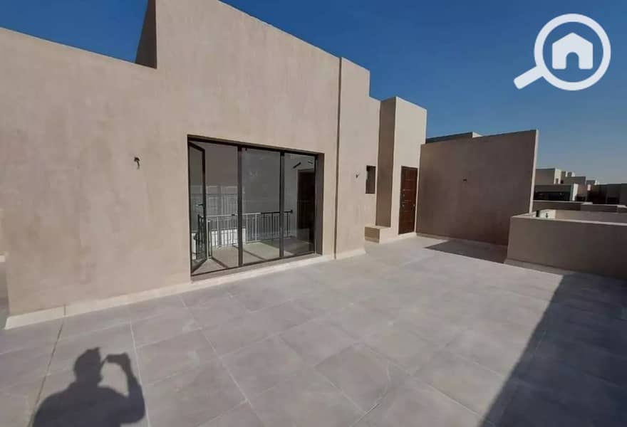 4 38155761-2dc1-4f90-9d5b-7b4d8570bc8c. jpg