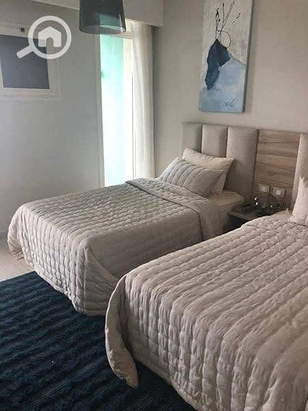 10 489083291_1303725550712639_8920602793018924330_n. jpg