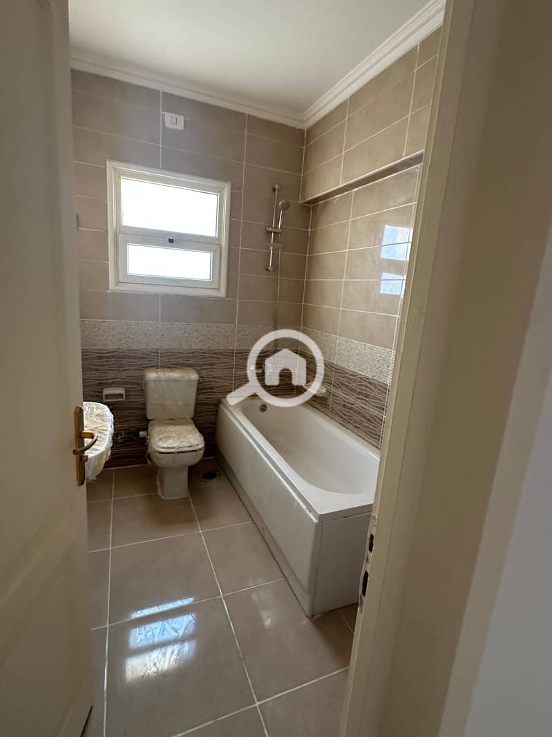 9 79c51e5a-6de6-4ac8-bfc6-c155a6348e7e. jpeg