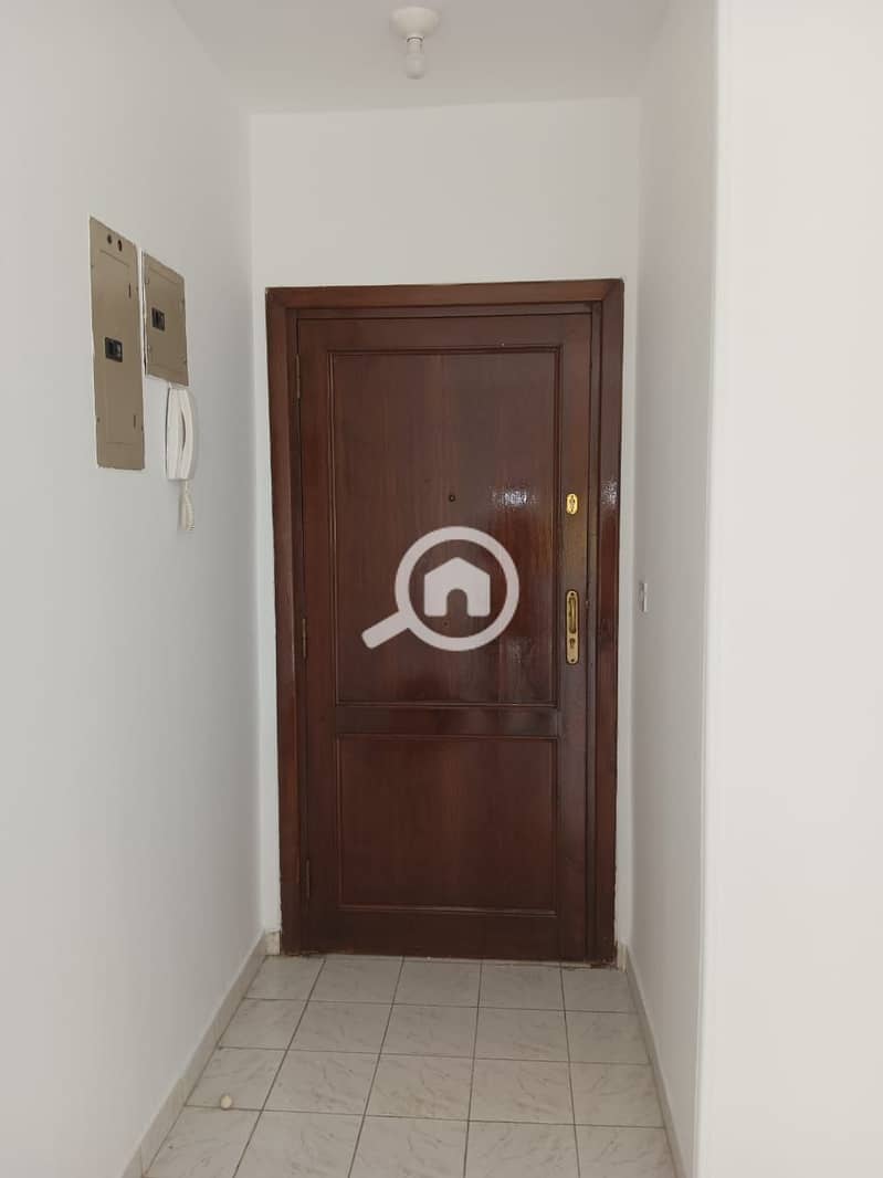 5 10fae7e1-d3f0-4722-b260-6fa4dc038d84. jpeg