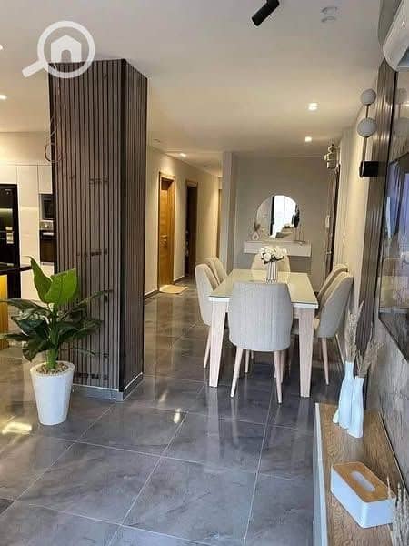 7 495054567_674245655460740_8521560958034519052_n. jpg