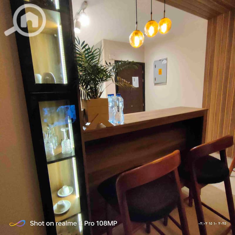 1000133912. jpg 1000133912. jpg