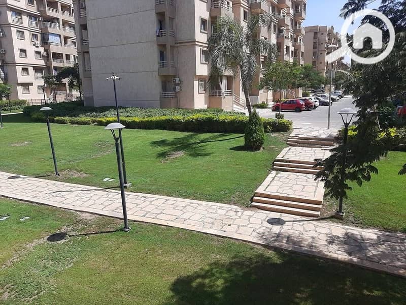 8 14dc912c-2f72-4604-b216-16c8a8cbc5a3. jpeg