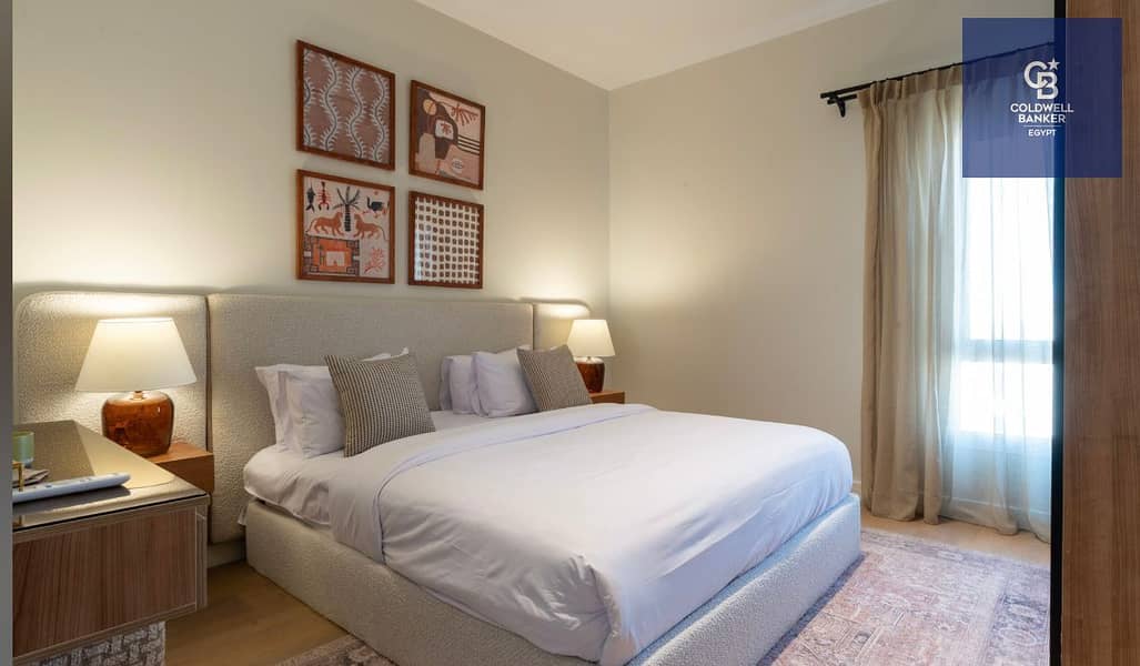 7 8d65e747-7b8e-445b-863c-2ba6e81c2e78. jpeg