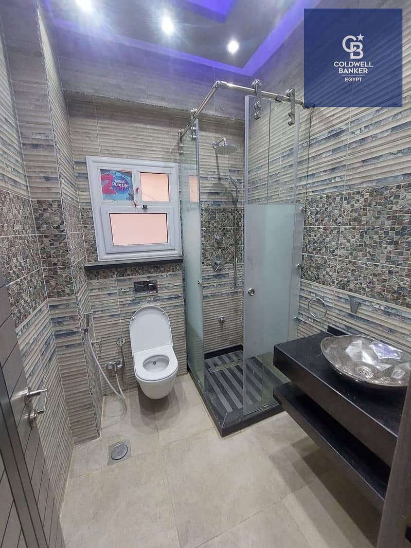 12 0c86d482-669a-45bf-b4ec-e278c58f3b50. jpeg