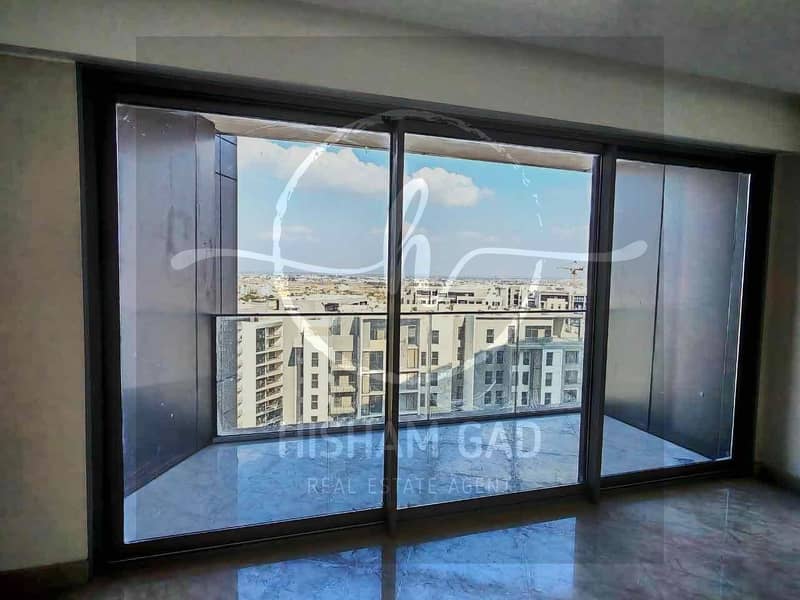 2f4992c5-0c74-435e-8700-bc3c642b17de. jpg