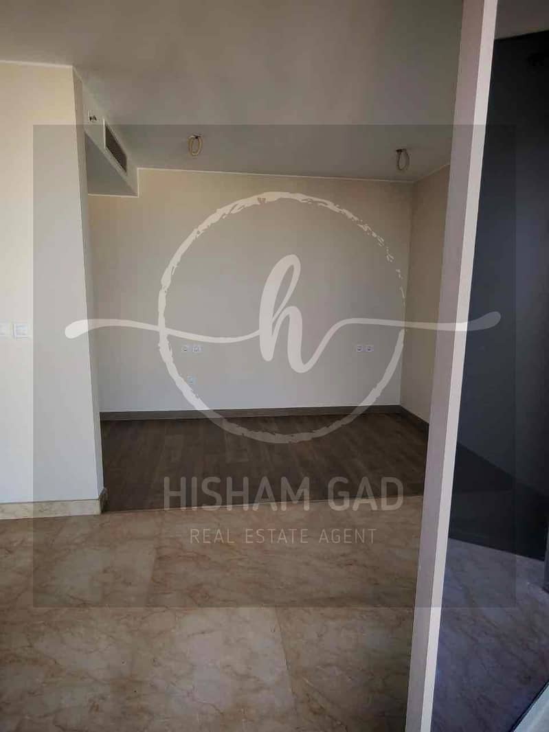 7 5ed1ed2f-4b07-4a19-bbc3-87e50826d069. jpg