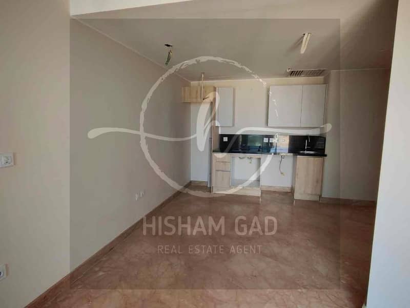 9 3c0a1e66-357d-4a83-8048-73a0f35e28ce. jpg