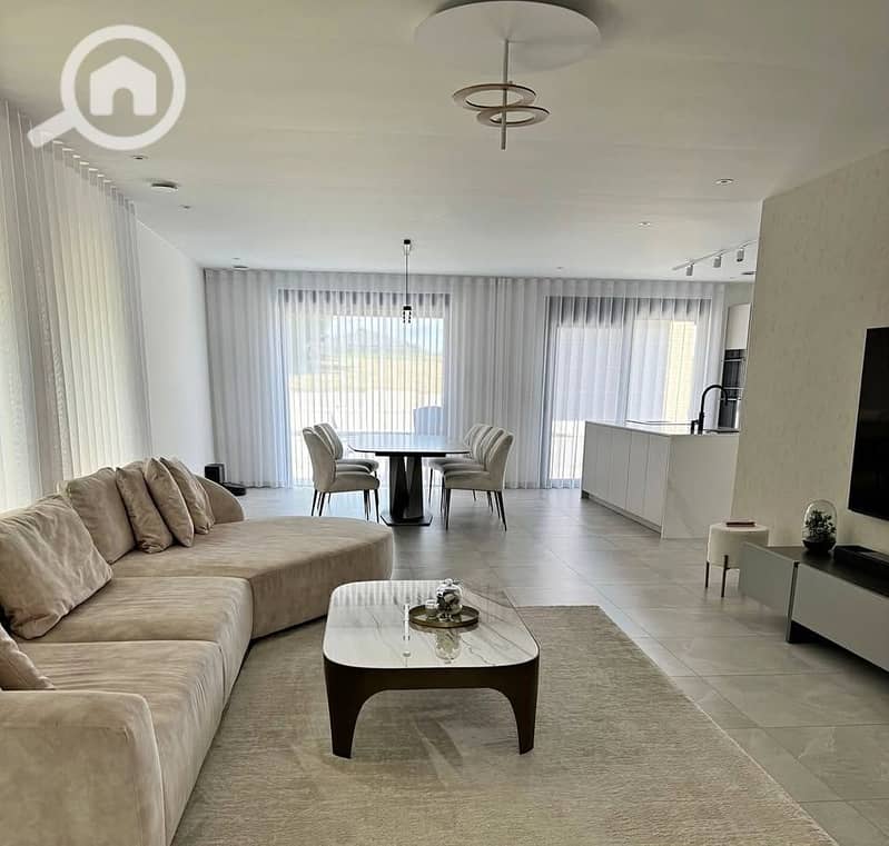 2 571218996_1115731243883278_8866489639717817206_n. jpg