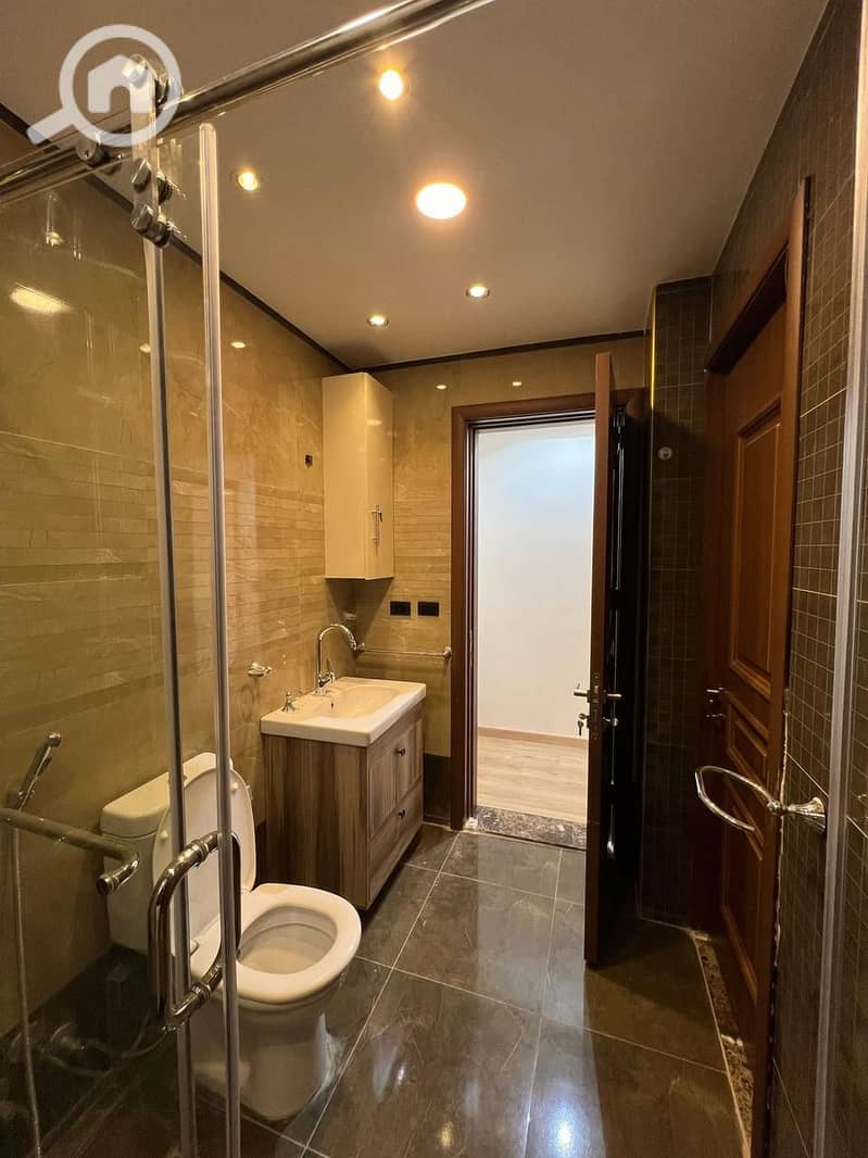 7 629bc997-87f9-40ee-8e3e-c3ab1e4b3b7e. jpeg