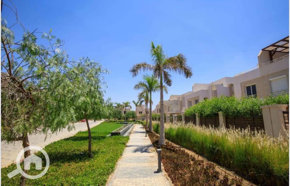 3 0476dca0-5a52-4e3f-8f15-baf08f5b33df. jpg