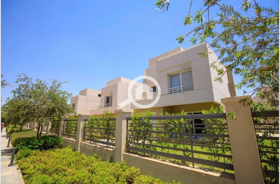 10 e995027f-a435-43c0-ac67-c6a115ab70ca. jpg