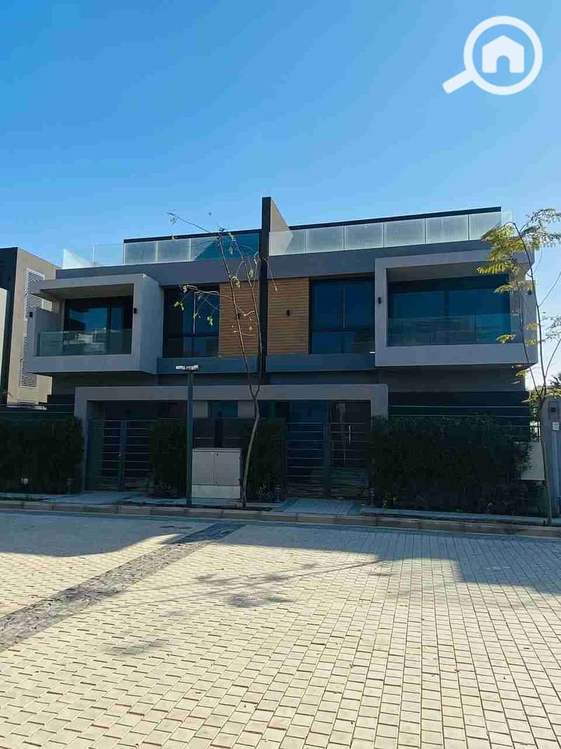 6 IMG_20251110_010434_219. jpg