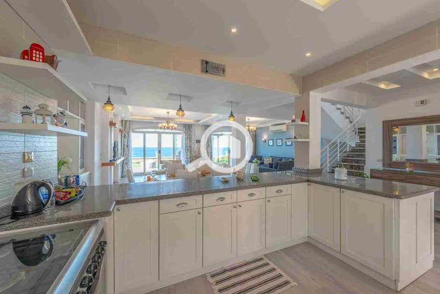 8 IMG-20250818-WA0001(1). jpg