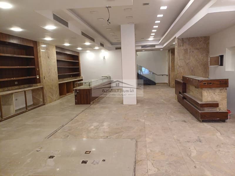 2 WhatsApp Image 2024-11-12 at 9.18. 41 PM (1). jpeg