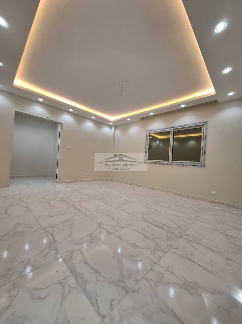 2 WhatsApp Image 2024-09-11 at 1.53. 57 PM (1). jpeg