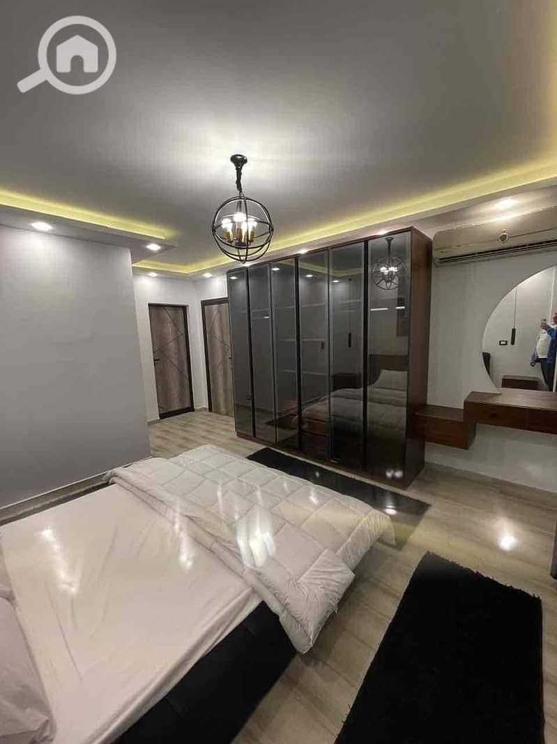 11 ee6920b7-009b-461d-9eb3-f4e2c2943972. jpg