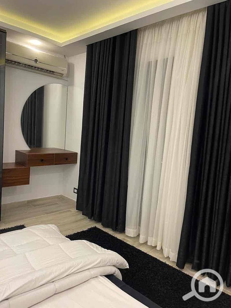 18 6e0b5f08-6754-4765-98c5-57f1d07296bc. jpg