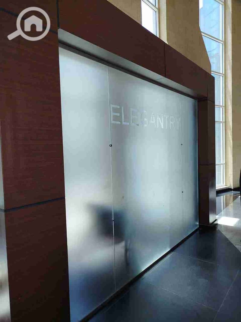 1000971972. jpg 1000971972. jpg