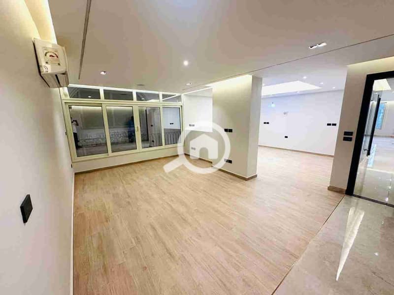 1000497654. jpg 1000497654. jpg