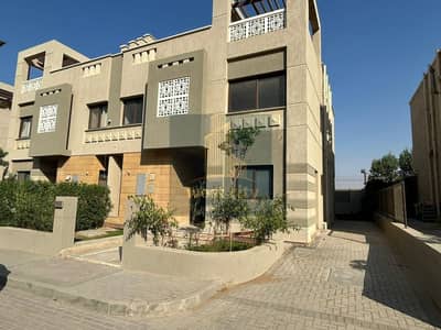 توين هاوس 4 غرف نوم للايجار في الشيخ زايد، الجيزة - WhatsApp Image 2025-11-09 at 12.22. 05 PM. jpeg