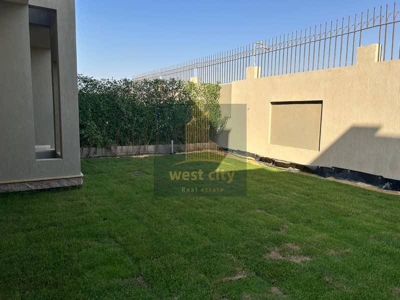 3 WhatsApp Image 2025-11-09 at 12.22. 06 PM(2). jpeg