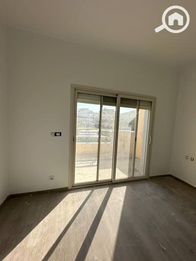 4 Bedroom Villa for Sale in Mokattam, Cairo - Untitled10. jpg