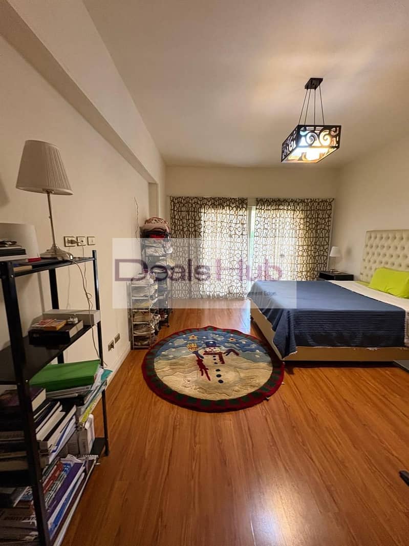 18 9adcded4-03f7-4566-b22c-fdedb1a56707. jpg