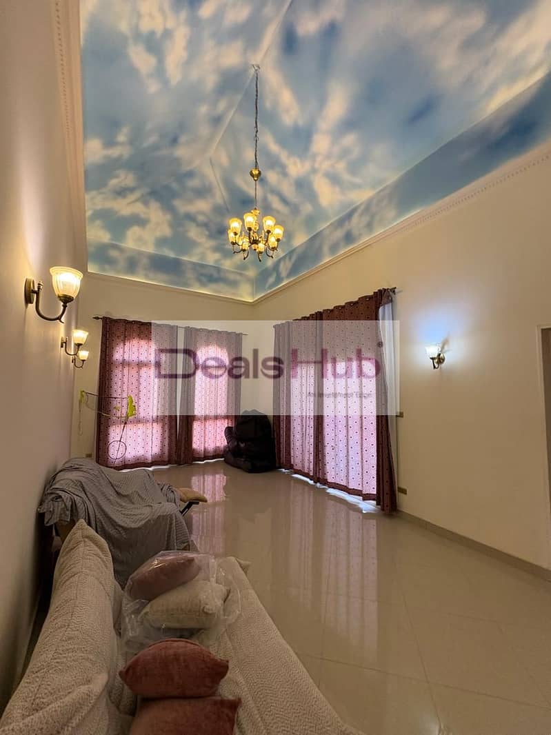 37 f493cdc5-d359-4fab-b25d-0b0186445c06. jpg