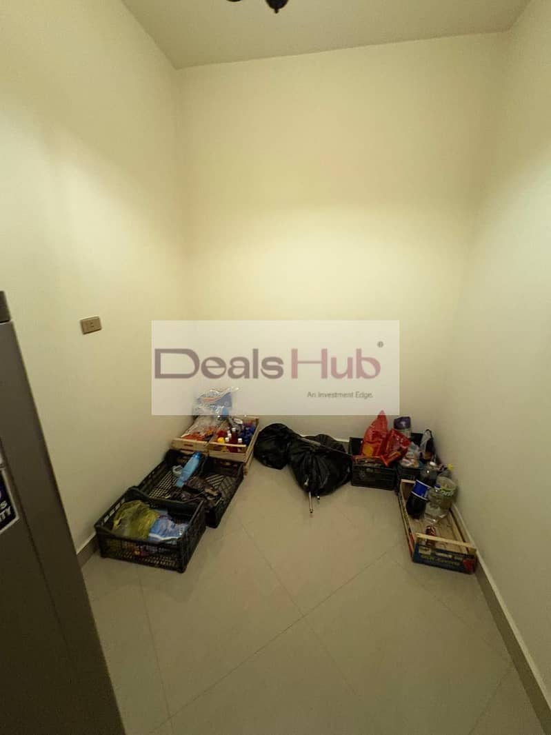 38 fdf7449d-1965-4854-bc27-6985054a4301. jpg