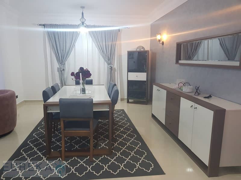 12 PHOTO-2025-11-06-16-04-48. jpg