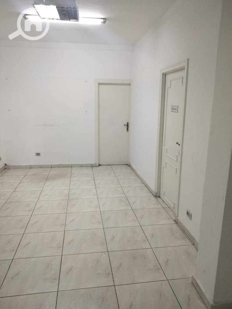 6 WhatsApp Image 2025-11-09 at 12.45. 38 PM. jpeg