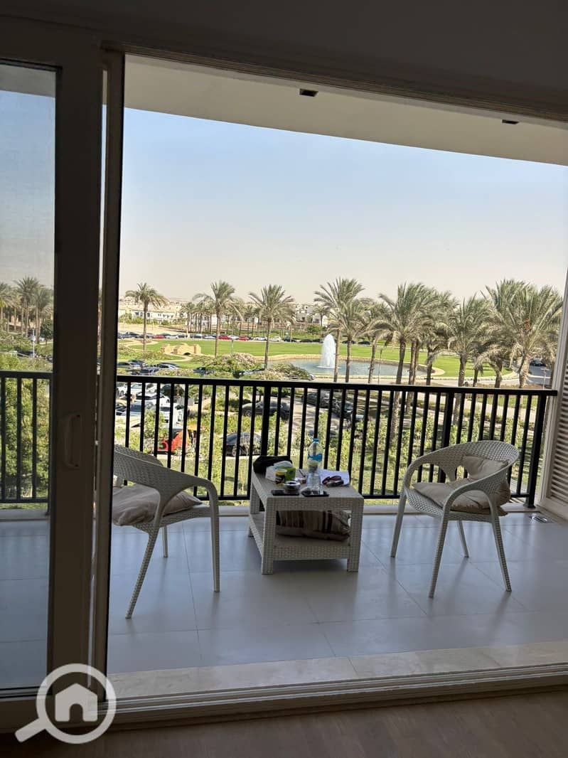 2 2033d83e-8c39-4bc3-a1f5-428a8fab43bc. jpg