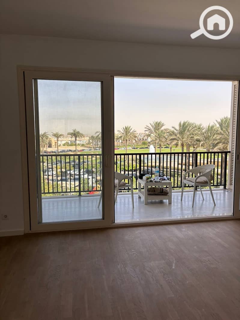 5 69bfb7fd-68cd-489d-8912-cdb1d6c27e86. jpg