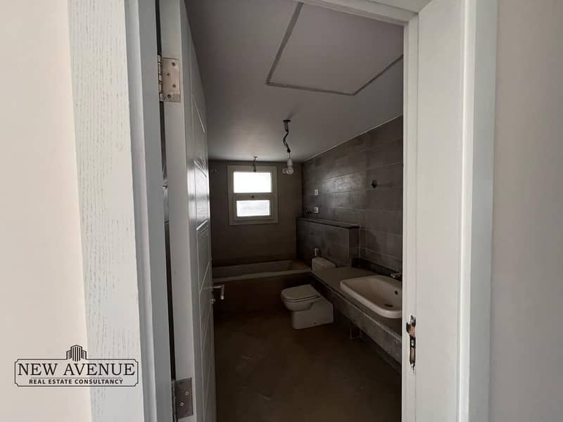 14 IMG-20251109-WA0072. jpg